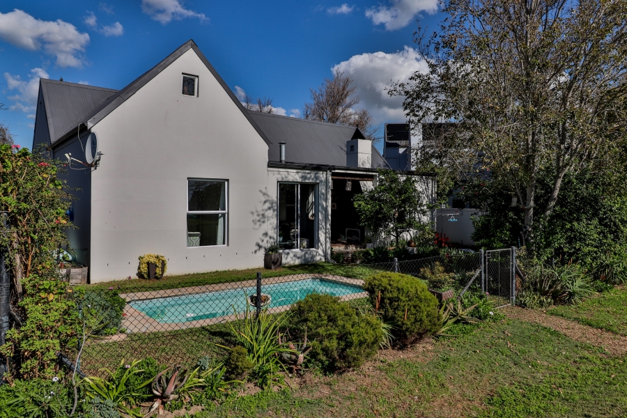 3 Bedroom Property for Sale in De Wijnlanden Residential Estate Western Cape